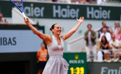 Kostyuk-Beat-Jasmin-Paolini-Enters-Semi Final-Wimbledon Open 2026