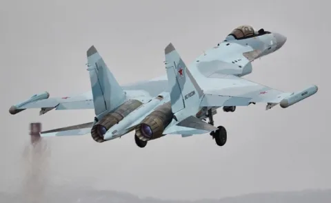 Ukraine Downs Russian Su-35 Fighter Jet on Eastern Front