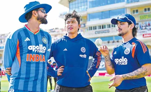 Indias fourth T20 match against England today