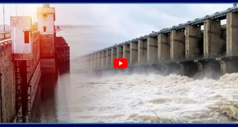 Heavy Flood Water Flow In Jurala Project 2