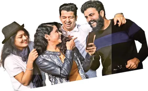 Unusual Ways Of Celebrating Friendship Day On August 2nd