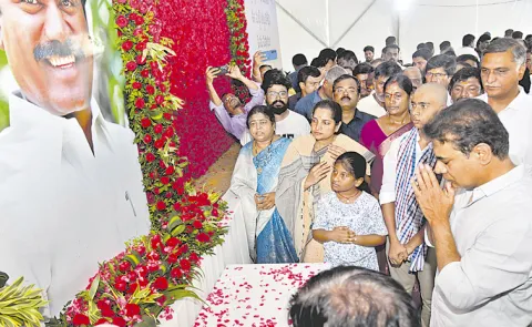 KTR Promises To Name Narsampet Medical College After Peddi Sudarshan Reddy