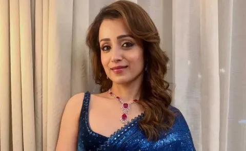 Trisha Acts With Karthi New Movie