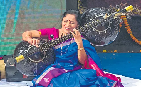 Vidhushi Jyoti Hegde is the first woman player of Rudra veena in the world14