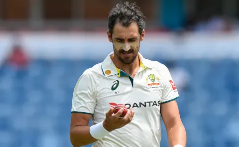 Mitchell Starc overtakes Kapil Dev to reach big milestone