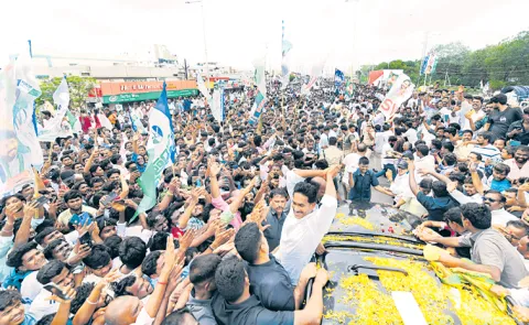 YS Jaganmohan Reddy Fires On Chandrababu govt