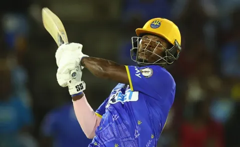 Rutherford-Sixers-Barbados-Won-Last-Over-Vs Saint Lucia-CPL 20268