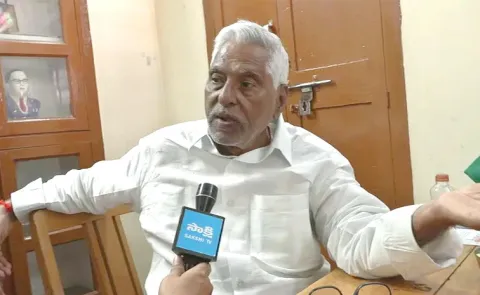 Tickets Only for the Rich in Congress Now: Jeevan Reddy Slams Party for Sidelining Chinna Reddy