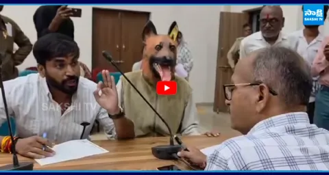 Man In Dog Mask Protests In Khandwa Over Dog Sterilisation Row 1