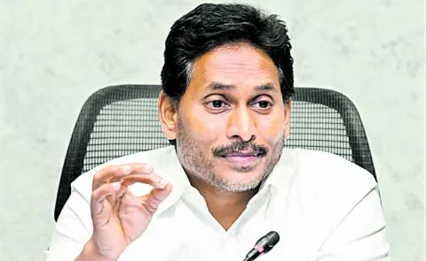 YSRCP President and former CM YS Jagan slams CM Chandrababu Naidu