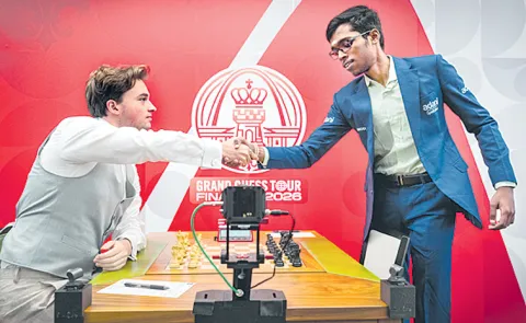 Praggnanandhaa draws first semifinal of Grand Chess Tour Finals6