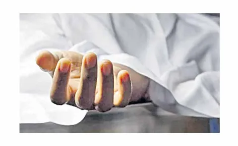 Five members of the same family commit dead in Srisailam