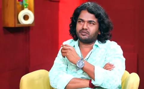 Comedian Komaram Shares Experience In Ravi Teja's Irumudi Movie