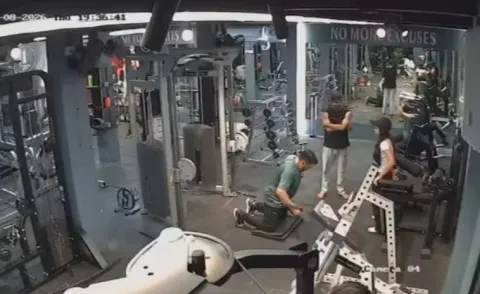 Video Assam doctor 47 collapses during gym workout12