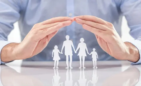 India Rs 8 86 Lakh Cr Insurance Surge vs Penetration Drop