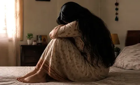 Five youths rape young woman in Vijayawada