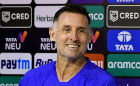 Stephen-Fleming Approach-Mike Hussey-Could-ENG-Next Batting Coach