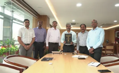 AI and Data to Decode Train Congestion SCR Signs MoU 