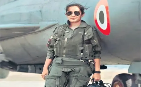 Squadron Leader Bhawana Kanth makes history as IAF 1st woman Top Gun pilot