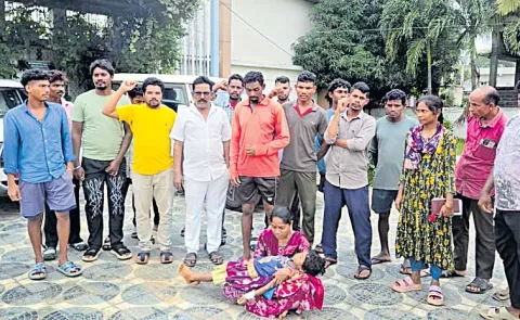 Child dies in hospital due to unavailability of ambulance