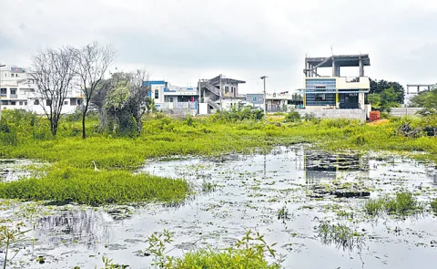 Garbage is everywhere in major municipal corporations
