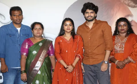tollywood romantic Love story Kagitham Padavalu song release