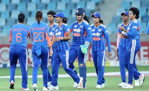 India into Womens Asia Cup final
