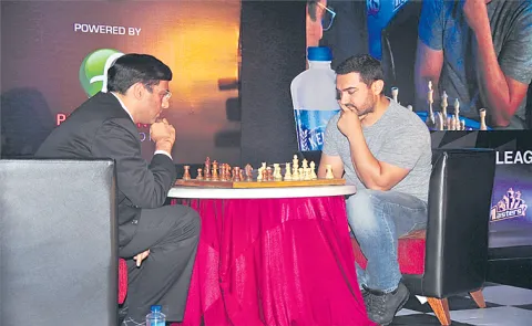 Bollywood star Aamir Khan is playing chess everywhere7