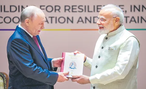 PM Modi, Putin discuss 100 dollars billion India-Russia trade target