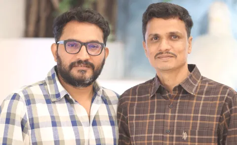 Suresh Bobbili And Lyric Writer Alaraju Talk About Srilatha Song Of Idupu Kayitham