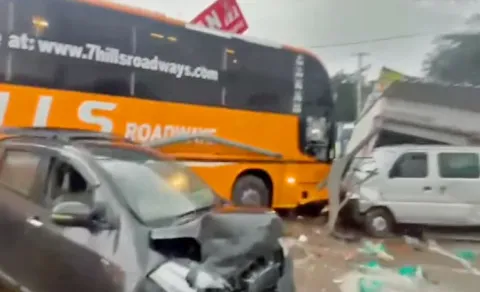 Private Travel Bus Crashes Into Hotel Near Kishan Guda Shamshabad