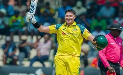 Matt Renshaw Scores Maiden ODI hundred, Australia score 294 for 8 in 1st ODI Vs Zimbabwe