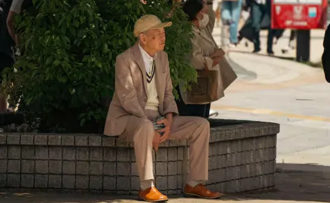 Japan-Milestone-Number-of-People Aged 100 or Older Rising Above 1-Lakh-1st-Time