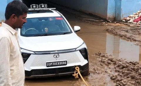 BJP MLAs Car Stuck in Mud in Mirzapur