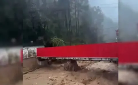 12 dead across uttarakhand since yesterday heavy rain