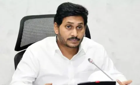 YS Jagan Pays Tribute To Gurajada Apparao