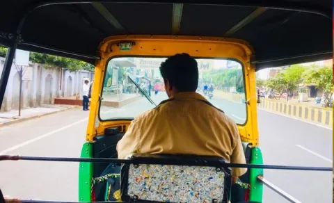Auto driver shocks people with no savings despite 75K monthly earning