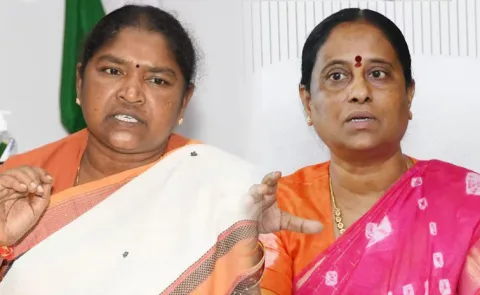 Minister Dhanasari Seethakka Fouce On Joint Warangal 
