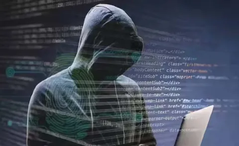 15 Year Old Rs 71 Lakh Investment Fraud Case