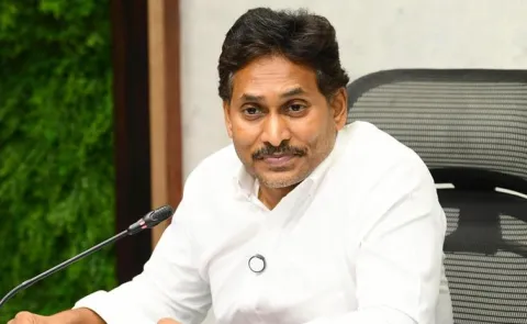 YS Jagan Pays Tributes To Bhagat Singh