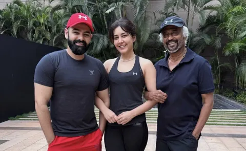 Raashii Khanna Reveals Ram Pothineni Dharman Movie