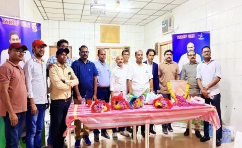 Great tribute to YSR in dubai And Food Donation7