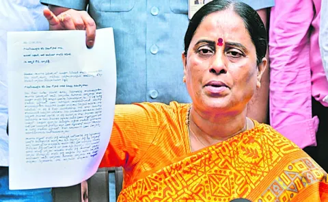 Konda Surekha comments over revanth reddy
