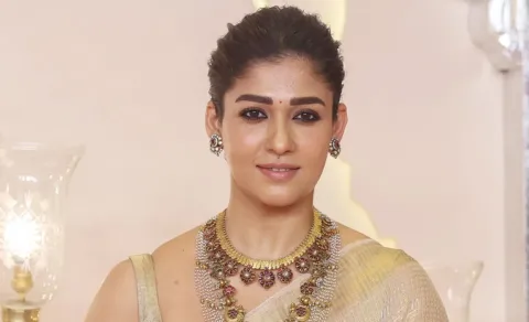 Nayanthara visits Hai Movie Theatre for the first time video goes viral