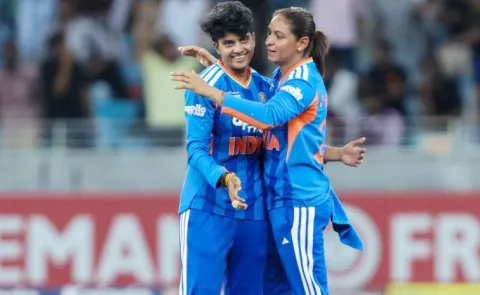  Shree Charani Says-Deepthi-Radha-Will Plan-Everything-Before-Match Starts