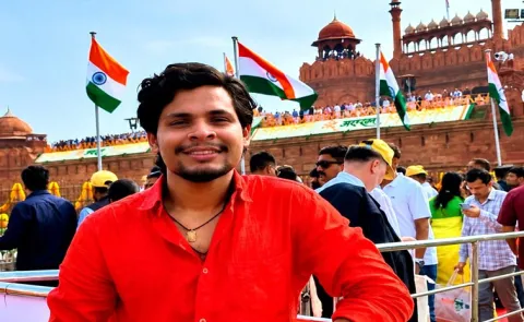 Influencer sent to one-day police custody in Jantar Mantar assault case10