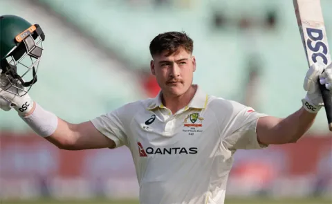 Australia set 421 runs target to south africa in durban test