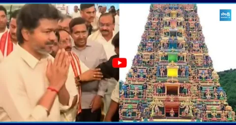 CM Vijay Visit Vijayawada Indrakeeladri Temple 3