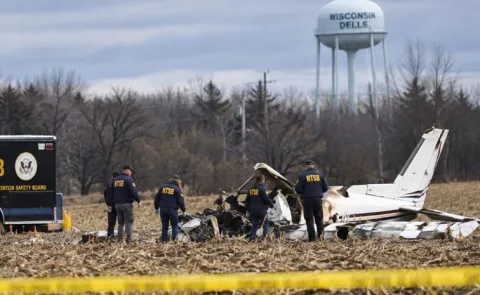 US Plane Crash Near Wisconsin Dells