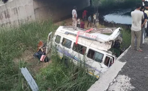 Bus Overturns On Delhi Mumbai Expressway In Rajasthan Kota